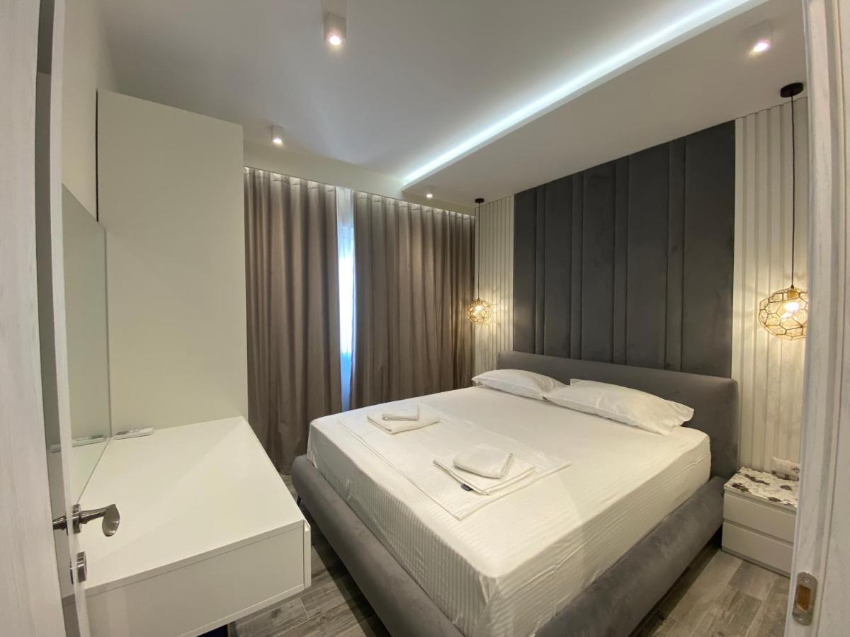 Luxury Seaview Vlora Flat Free Parking Διαμέρισμα Εξωτερικό φωτογραφία