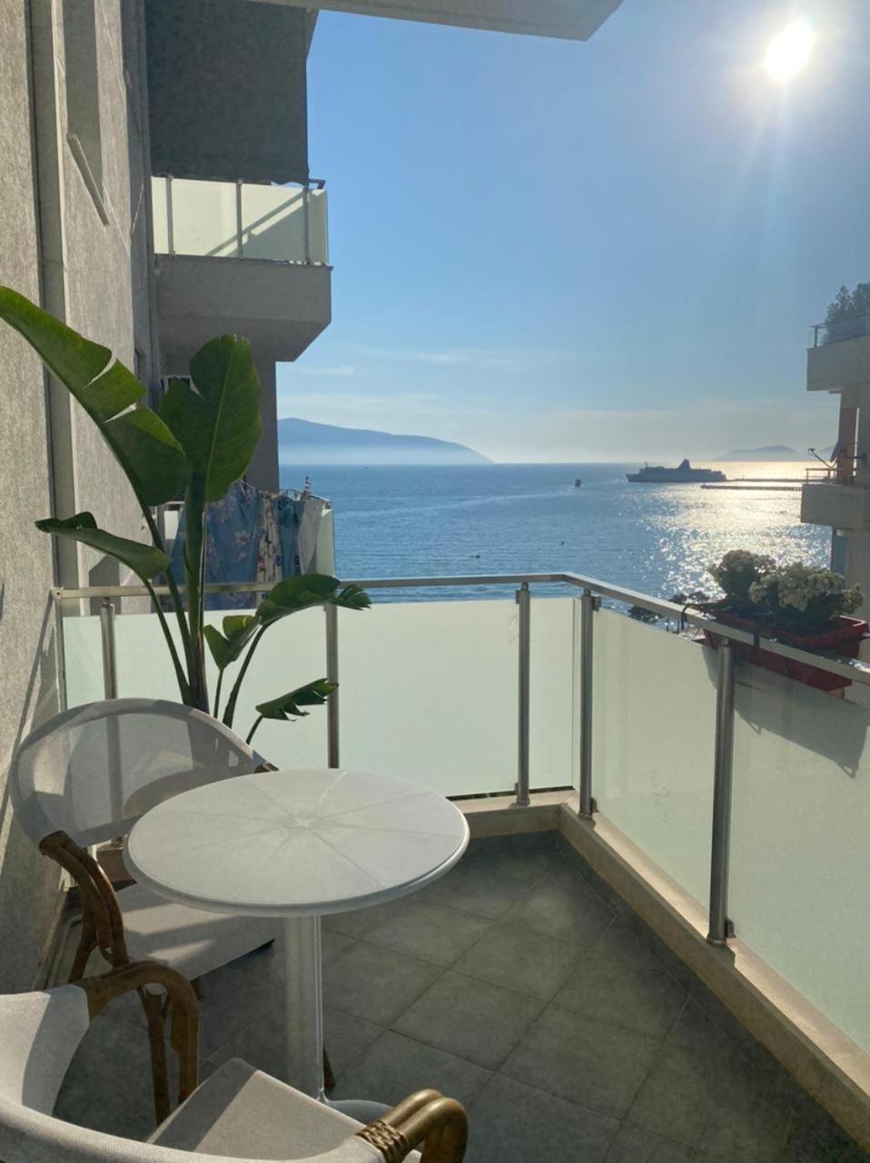 Luxury Seaview Vlora Flat Free Parking Διαμέρισμα Δωμάτιο φωτογραφία